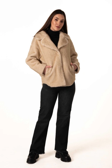 Жіноча шуба з екохутра з англійським коміром-3