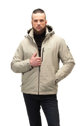 Демісезонна куртка світлого кольору