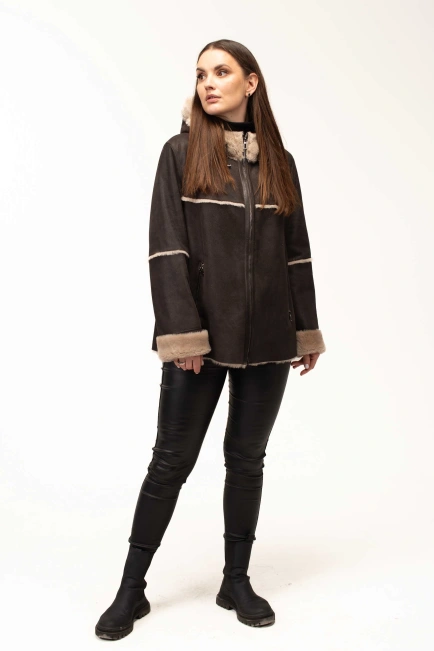 Жіноча кавова дублянка з теплим капюшоном-7