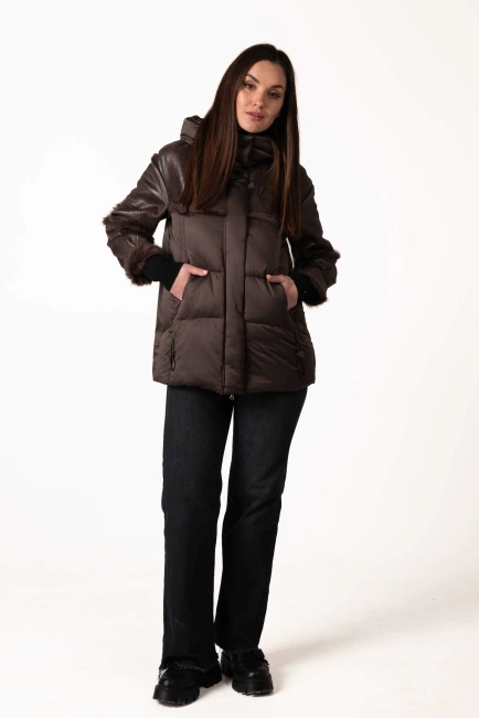 Біопуховик з шкіряними та хутряними вставками-9