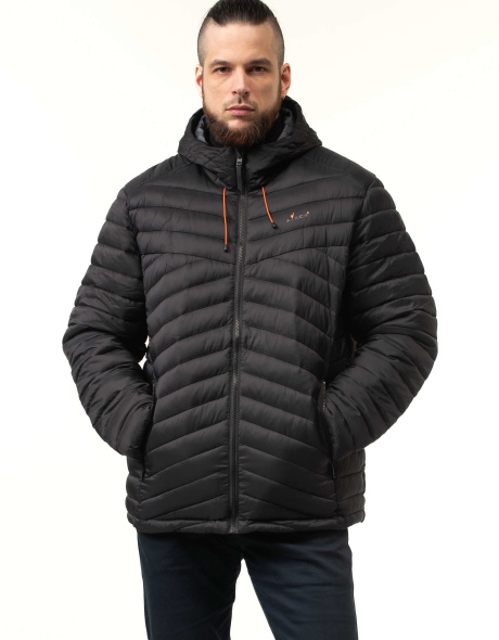 Демисезонная куртка на синтепоне черная