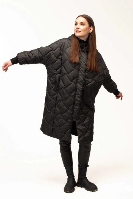 Подовжена демісезонна куртка чорна-10