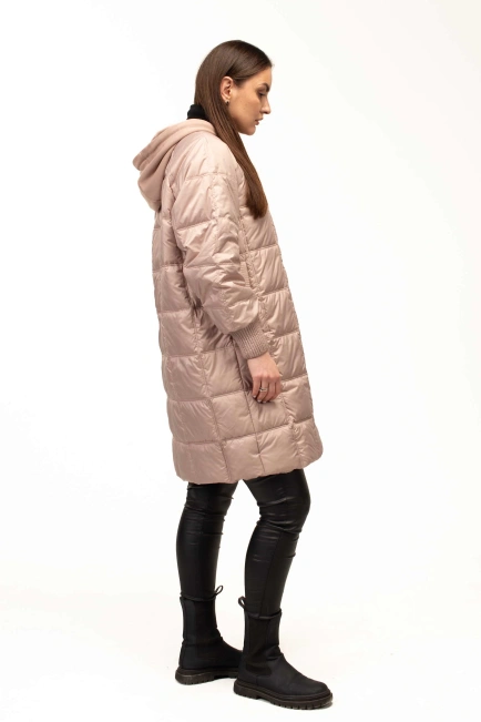 Демисезонная бежевая куртка с капюшоном-7