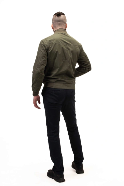 Мужская лёгкая куртка бомбер хаки-6