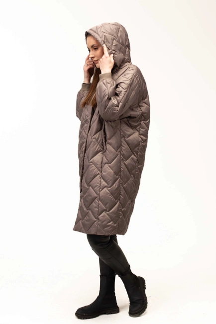 Удлиненная демисезонная куртка кофейного цвета-8