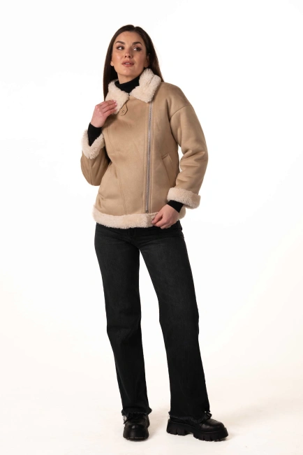 Жіноча екодублянка-косуха бежевого кольору-8