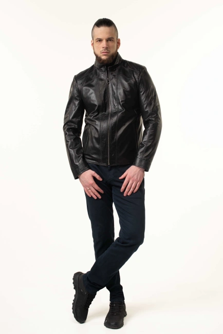 Чорна шкіряна куртка чоловіча з прострочками-3