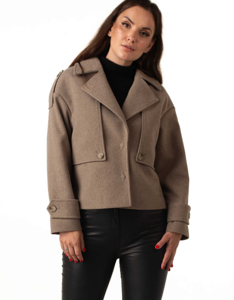Жіноче пальто з пальтової тканини капучіно
