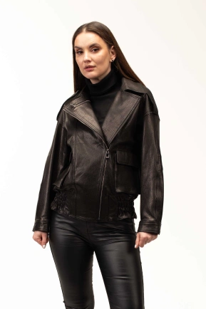 Женская кожаная куртка с резинкой на бёдрах
