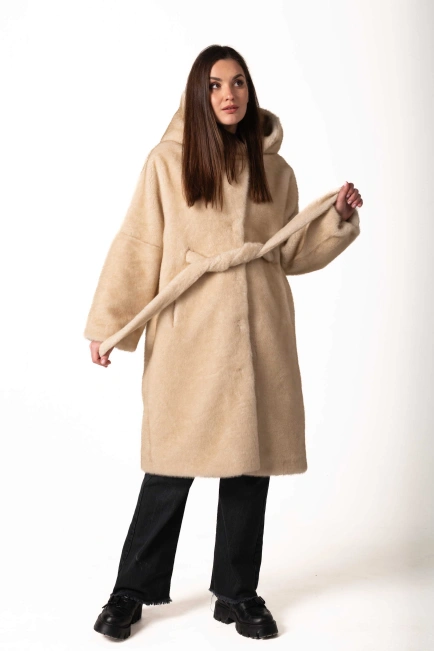 Шуба з екохутра бежева з втяжним поясом-7
