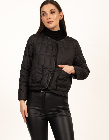 Жіноча демісезонна куртка з екошкірою