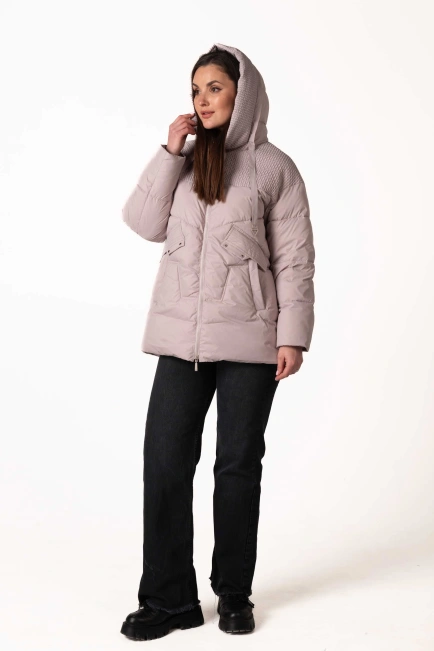 Біопуховик з фігурною прострочкою та капюшоном-10