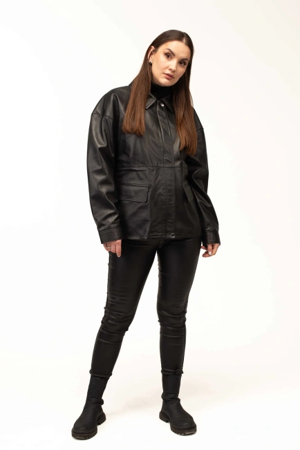 Женская чёрная кожаная куртка-тренч-8