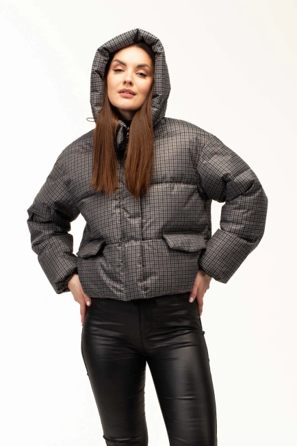 Женский зимний биопуховик в клетку-4