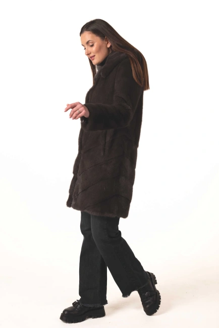 Норкова шуба кольору темний капучіно-5