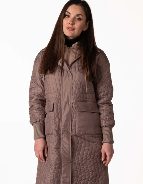 Жіноча демісезонна куртка на синтепоні бежева