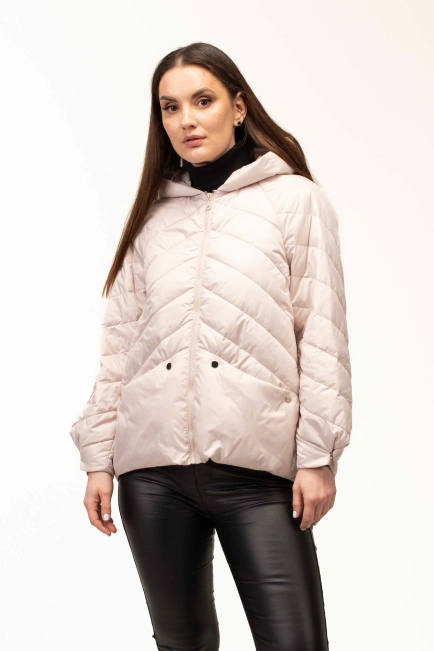 Демисезонная куртка с капюшоном и карманами-1