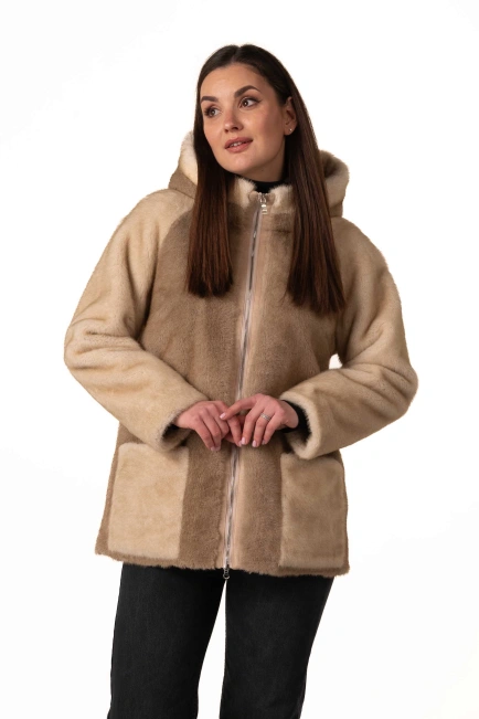 Шуба з екохутра в бежевих відтінках-1