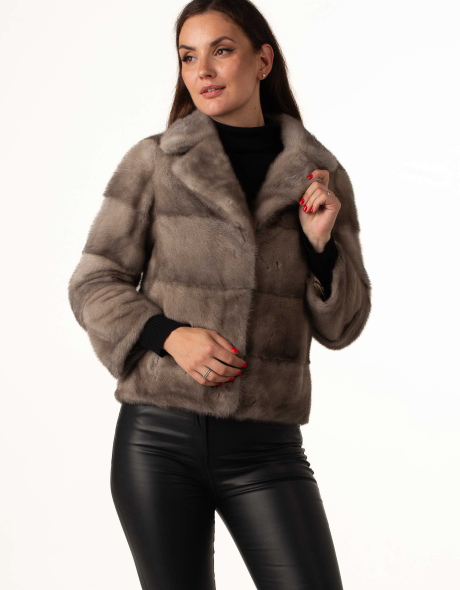 Шуба цвета колотый лёд из меха норки