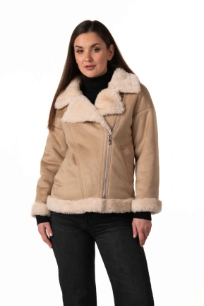 Жіноча екодублянка-косуха бежевого кольору